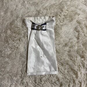 White Gold Pony Design Horseback Riding Stock Tie. Light stain shown in photos.